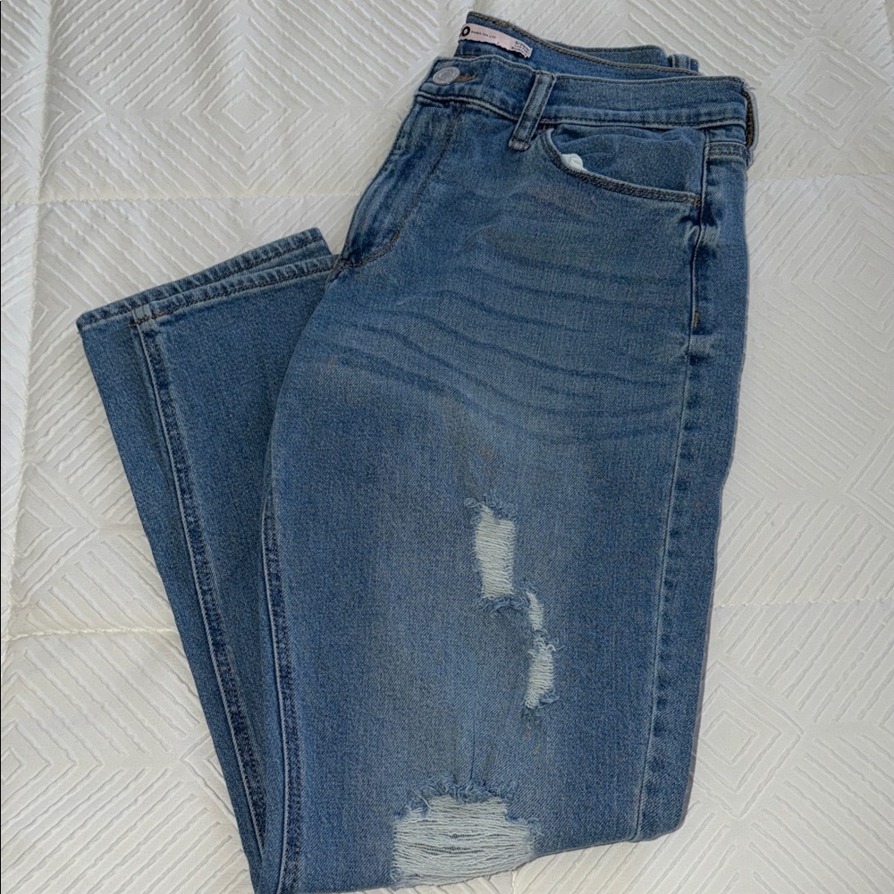 Classic Blue Distressed Women Jeans